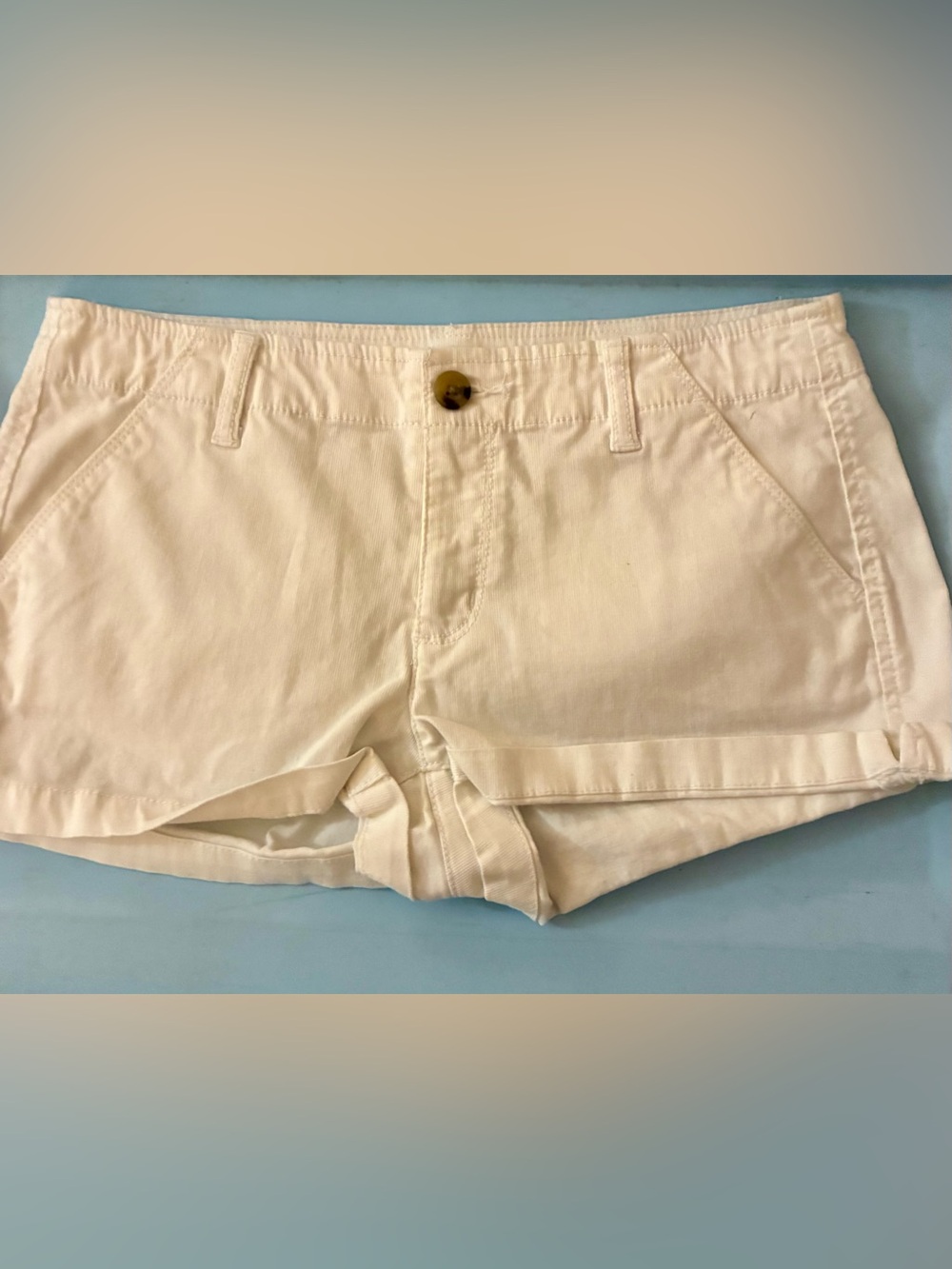 Women’s White Casual Cotton Chino Shorts🌼